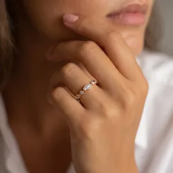 Bague Alliance Semée de Motifs Géométriques en Or 18K
