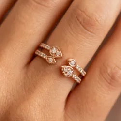 Bague Jonc Ouvert Pétales Sertis en Or 18K ou Platine