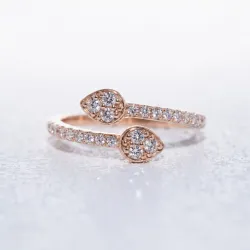 Bague Toi & Moi Croisée Gouttes Pavées en Or 18K ou Platine