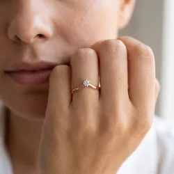 Bague Couronne Diamant Solitaire en Or 18K ou Platine