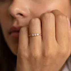 Bague Jonc Perl&eacute; Trio Diamants en Or 18K ou Platine