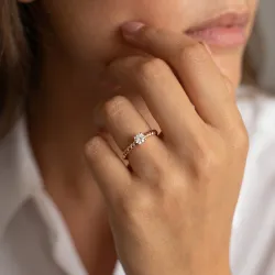 Bague Solitaire Jonc Torsad&eacute; en Or 18K ou Platine | Celinni