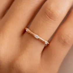 Bague Semée de Navettes en Or 18K ou Platine | Celinni