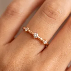 Bague Trilogie Diamants Espacés en Or 18K ou Platine