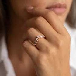 Bague Couronne Chevron Grènetée en Or 18K ou Platine