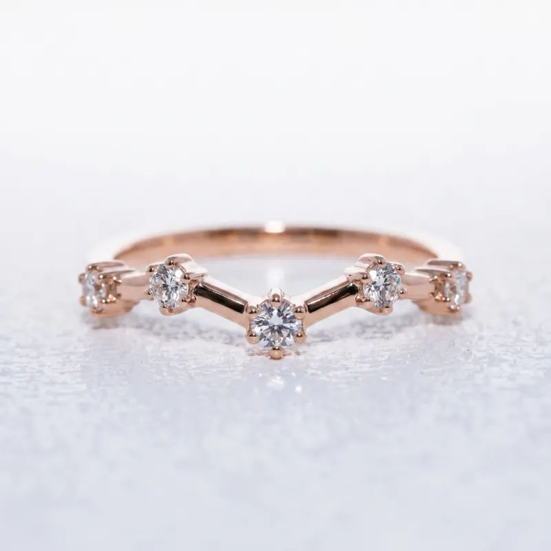 Bague Chevron Diamants Griffes en Or 18K ou Platine