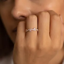 Bague Croisée Volutes Pavées en Or 18K ou Platine | Celinni