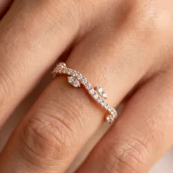 Bague Croisée Volutes Pavées en Or 18K ou Platine | Celinni