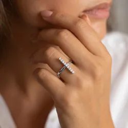 Bague Barrette Verticale Pavée en Or 18K ou Platine
