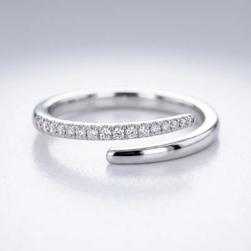 Bague Jonc Ouvert Pavé en Or 18K ou Platine | Celinni