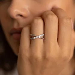Bague Croisée Pavée Diamants en Or 18K ou Platine | Celinni