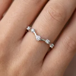 Bague Chevron Diamants Espacés en Or 18K ou Platine
