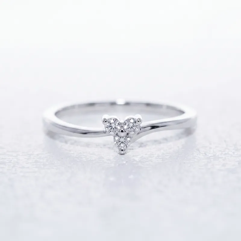 Bague Trilogie Diamants Croisée en Or 18K ou Platine