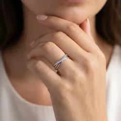 Bague Crois&eacute;e Diamants Perl&eacute;e en Or 18K ou Platine | Celinni