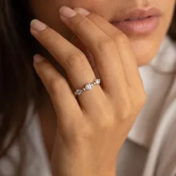 Bague Jonc Perlé Semé de Poires en Or 18K ou Platine
