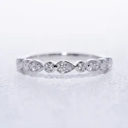 Bague Semée de Poires Pavées en Or 18K ou Platine | Celinni