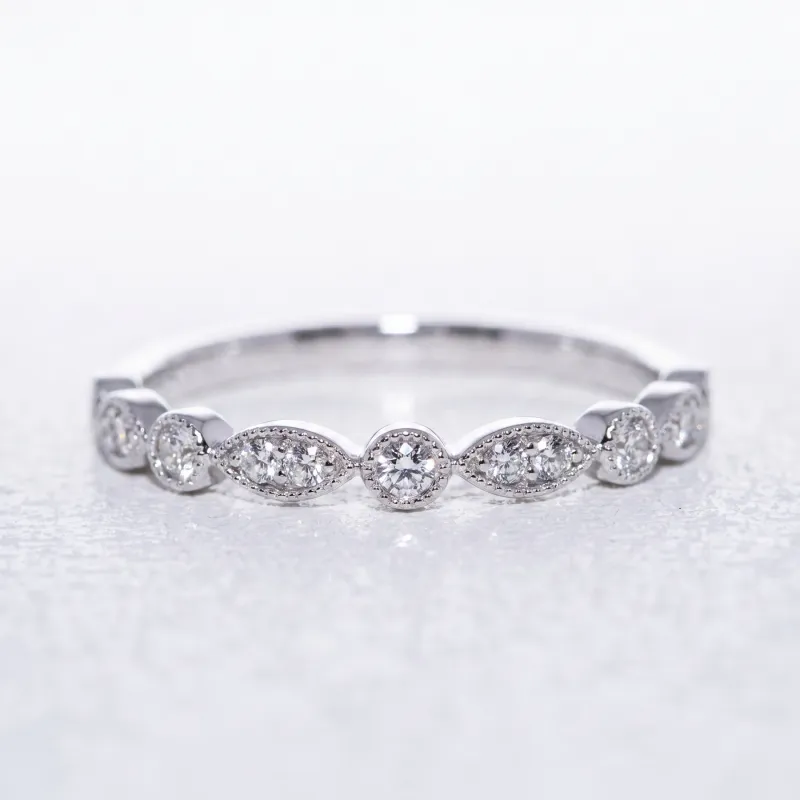Bague Semée de Marquises Milgrain en Or 18K ou Platine