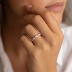 Bague Semée de Marquises Milgrain en Or 18K ou Platine