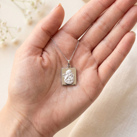 Médaille Ange de Raphaël Rectangle en Or Blanc 18 Carats