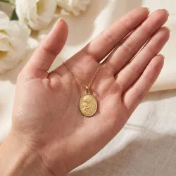 Ovale Medaille Maagd met Kind Gepolijste Rand 18K Geelgoud - 20 x 15 mm