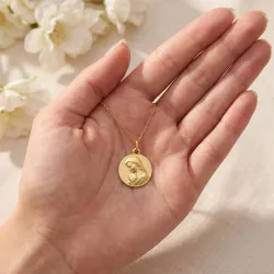 Médaille Vierge Penchée sur l'Enfant Satinée Or Jaune 18 Carats - 16 mm