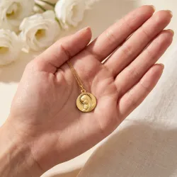 Grande Médaille Vierge à l'Enfant Auréole Ajourée Or Jaune 18 Carats - 18 mm