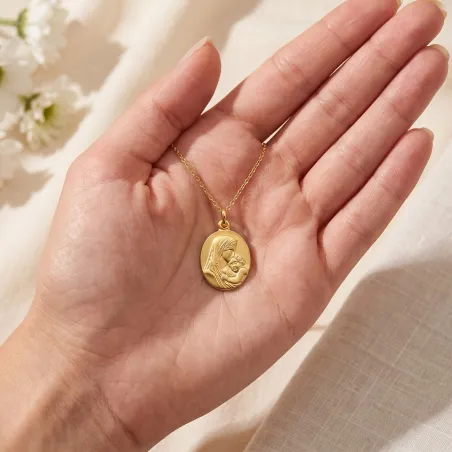 Ovale Medaille Maagd met Kind met Ringoog in 18 Karaats Geelgoud