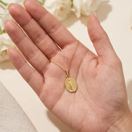 Petite Médaille Miraculeuse 9 mm en Or Jaune 18 Carats