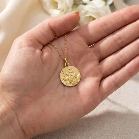 Medalla San Cristóbal Satinada 18 mm en Oro Amarillo de 18 Quilates