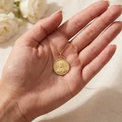Medalla Escapulario Borde Perlado Oro Amarillo 18K - 17 mm