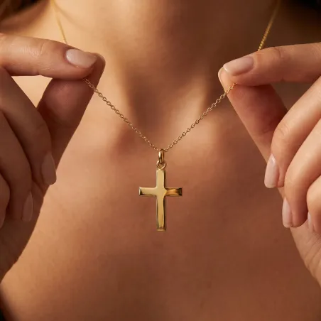 Pendentif Croix Massive à Arêtes 28 mm en Or Jaune 18 Carats