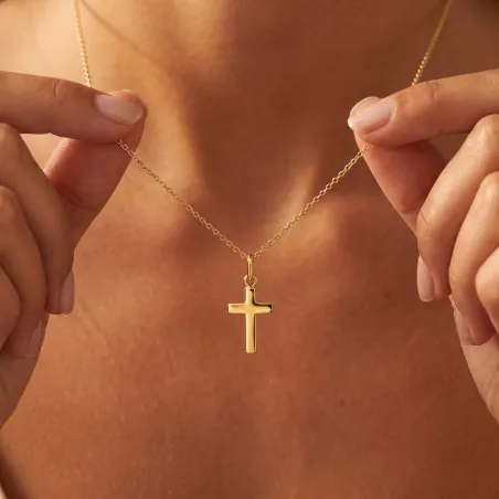 Pendentif Croix Étroite 19 mm en Or Jaune 18 Carats