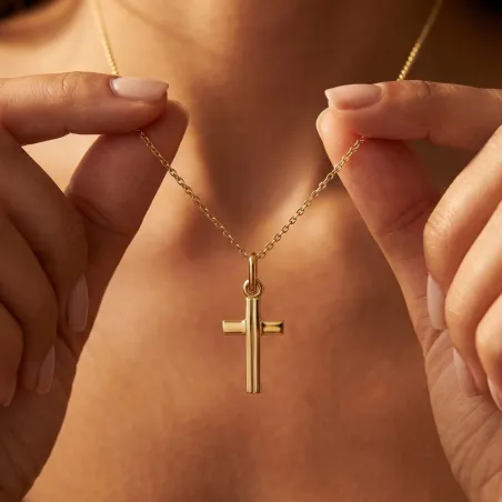 Pendentif Croix à Filets Gravés 19 mm en Or Jaune 18 Carats