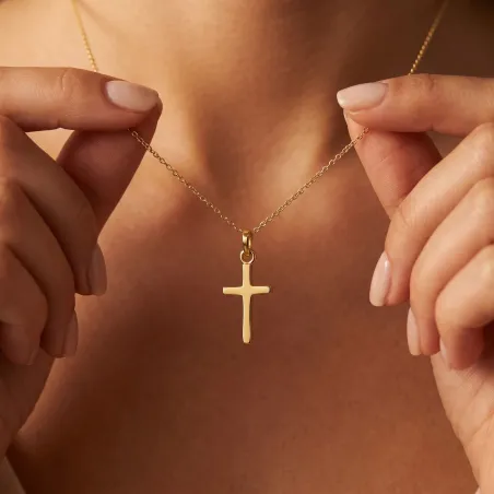 Pendentif Croix Plate Épaisse 19 mm en Or Jaune 18 Carats