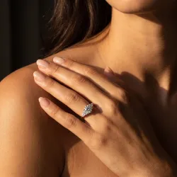 Verlovingsring ronde diamant Constellation | Celinni