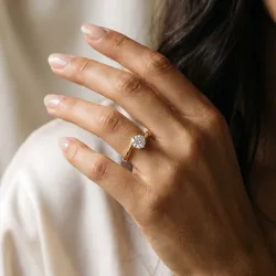 Round Diamond Engagement Ring Éclipse | Celinni