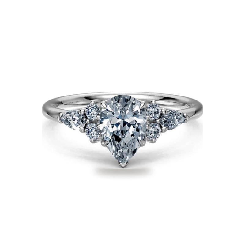 Verlobungsring Tropfen-Diamant Constellation