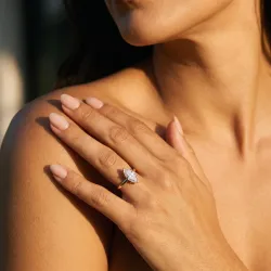 Marquise Diamond Engagement Ring Aria | Celinni
