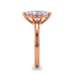 Marquise Diamond Engagement Ring Aria | Celinni