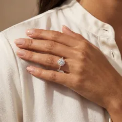 Round Diamond Engagement Ring Alba | Celinni
