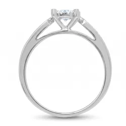 Sylvaine Ring &ndash; 18K Gold and Natural Diamonds l Celinni