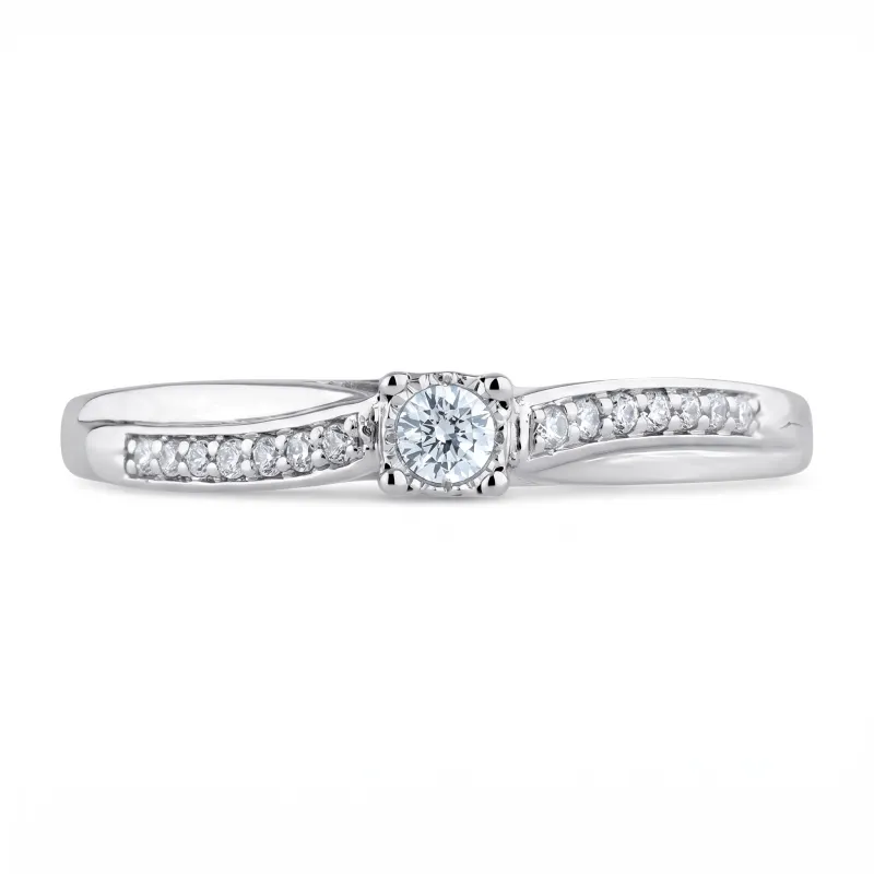 Natural Diamond Elise Ring in 18K Gold