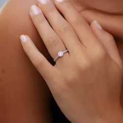 Ring Emeline – 18K Gold und Natürliche Diamanten | Celinni