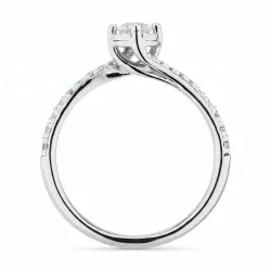 Aurelie Ring – 18K Gold and Natural Diamonds | Celinni