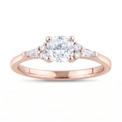 Bague Cassandre en or 18K et diamant naturel taille coussin