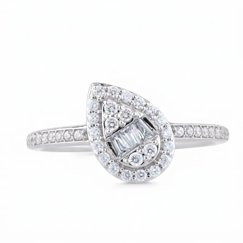 Anillo Christelle &ndash; Oro de 18K y Diamantes Naturales