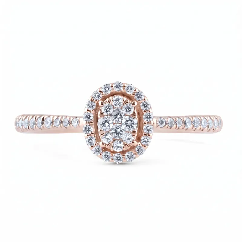 Clara Oval Ring &ndash; 18K Gold and Natural Diamonds l Celinni