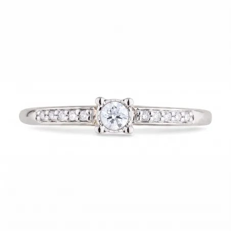 Natural Diamond Eva Ring in 18K Gold