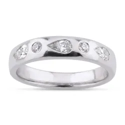Anillo Flavie – Oro de 18K y Diamantes Naturales l Celinni