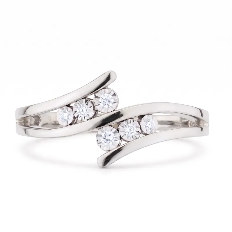 Ines Natural Diamond Ring in 18K Gold